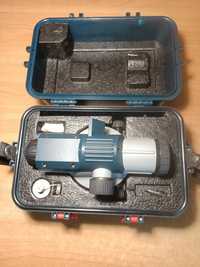 NIWELATOR optyczny  -  Bosch GOL 32 D