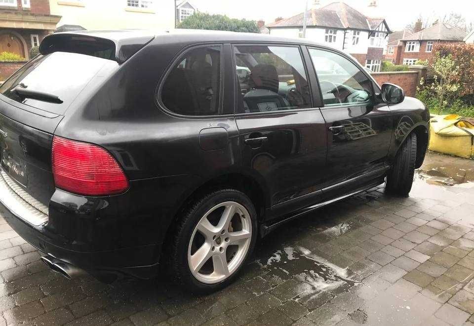 Porsche Cayenne 4.5L V8 2005 Tiptronic, Anglik - Mały Przebieg!