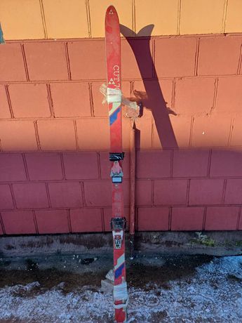 Narty CUT 700 sport