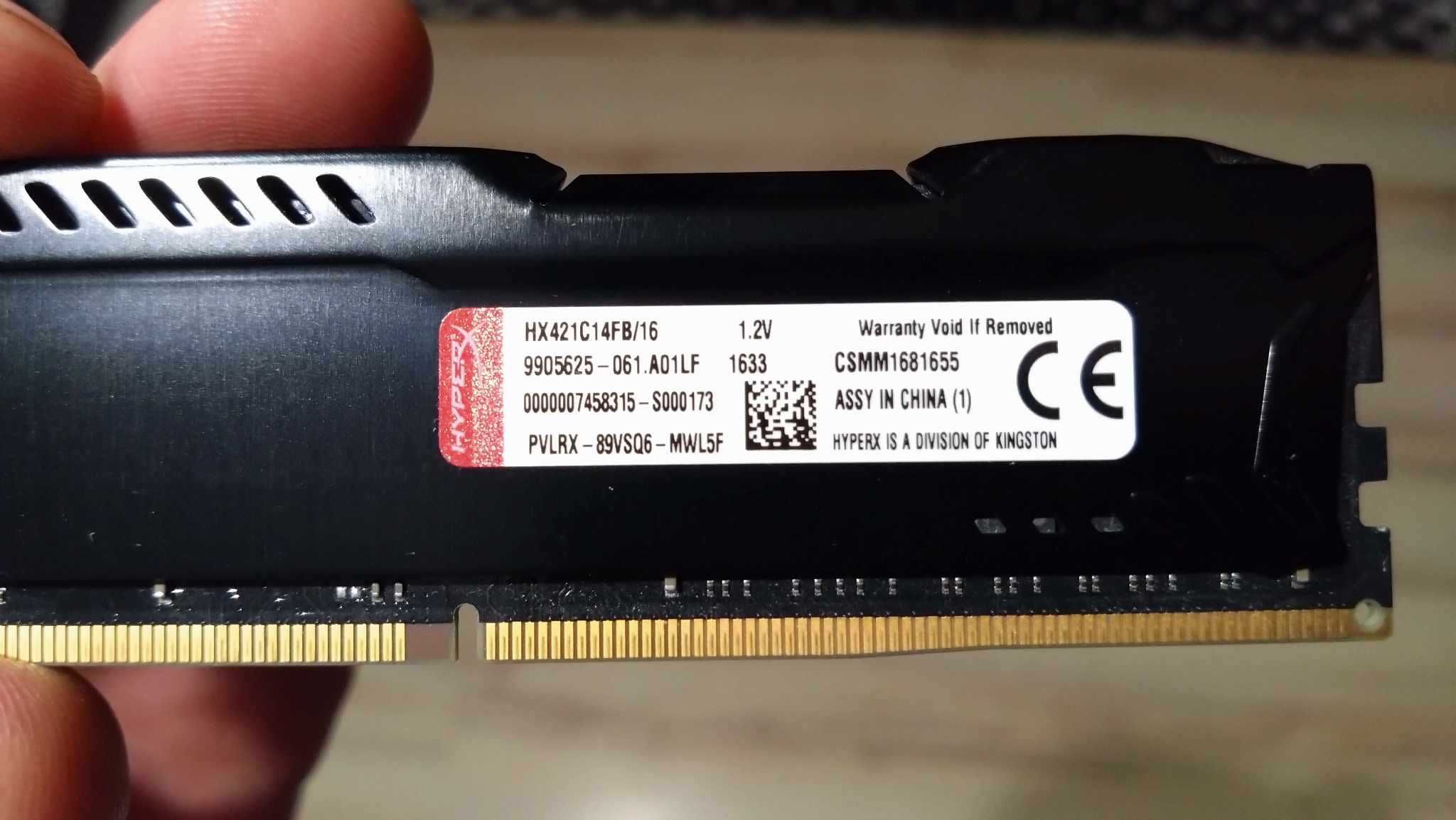 Pamięć DDR4 HyperX Fury 16 GB (HX421C14FB/16) ramy
