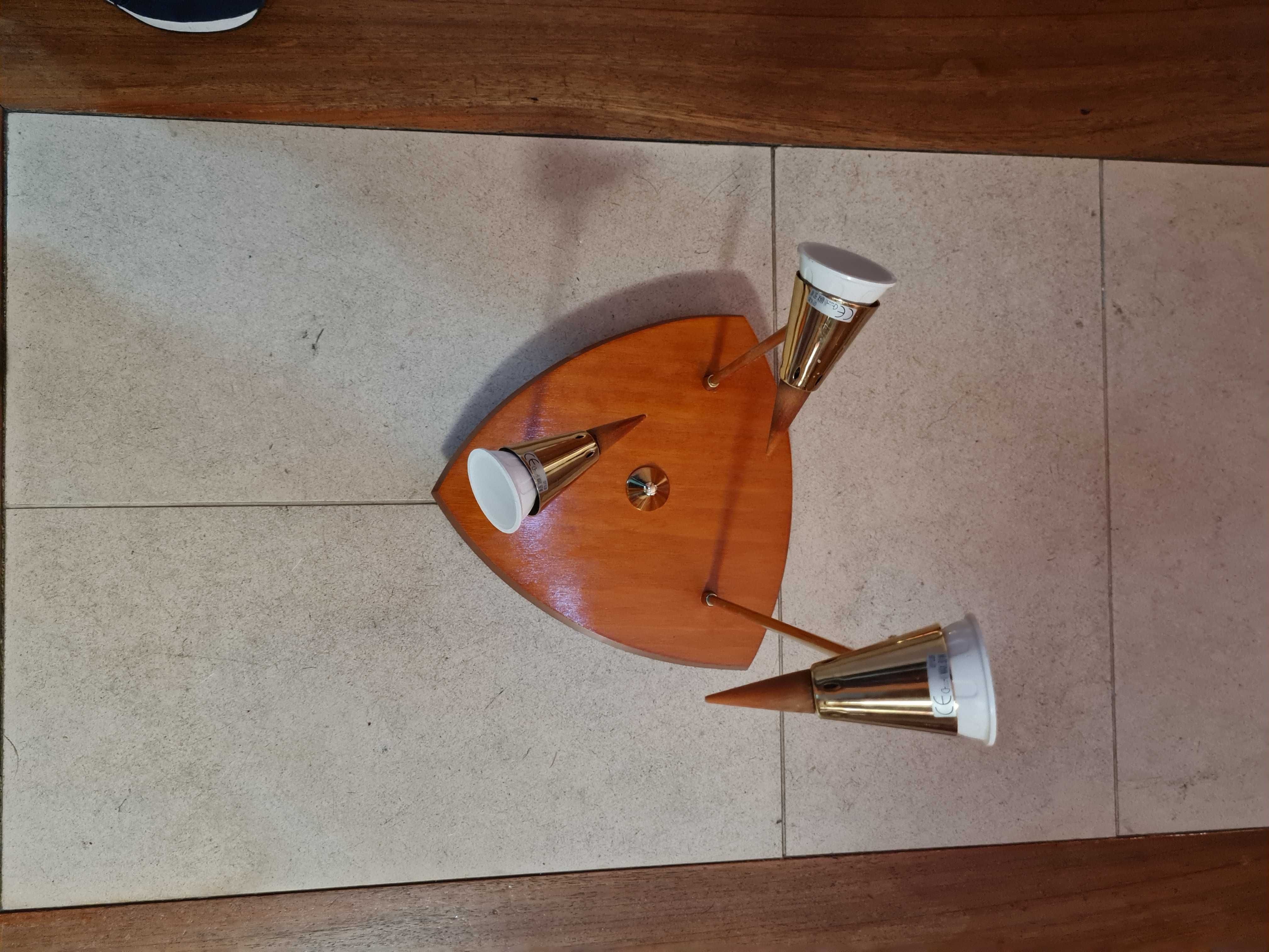 Candieiro de Quarto