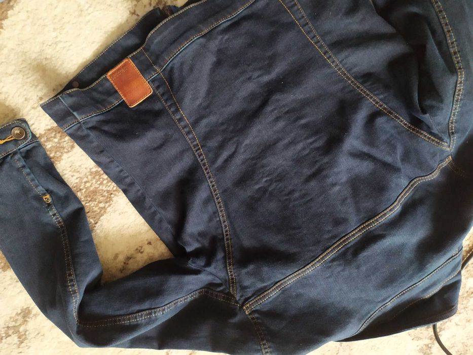 Kurtka jeans ocieplana 38/40 -30 zł