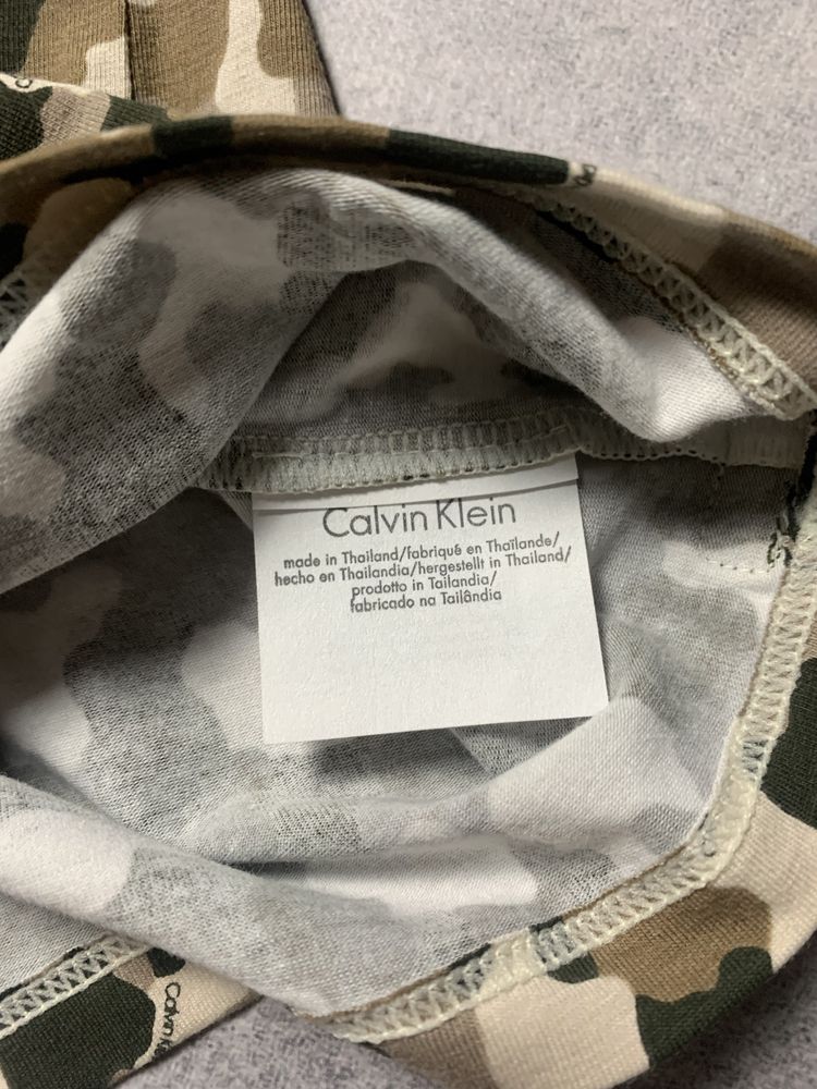 Футболка Calvin Klein Monogram