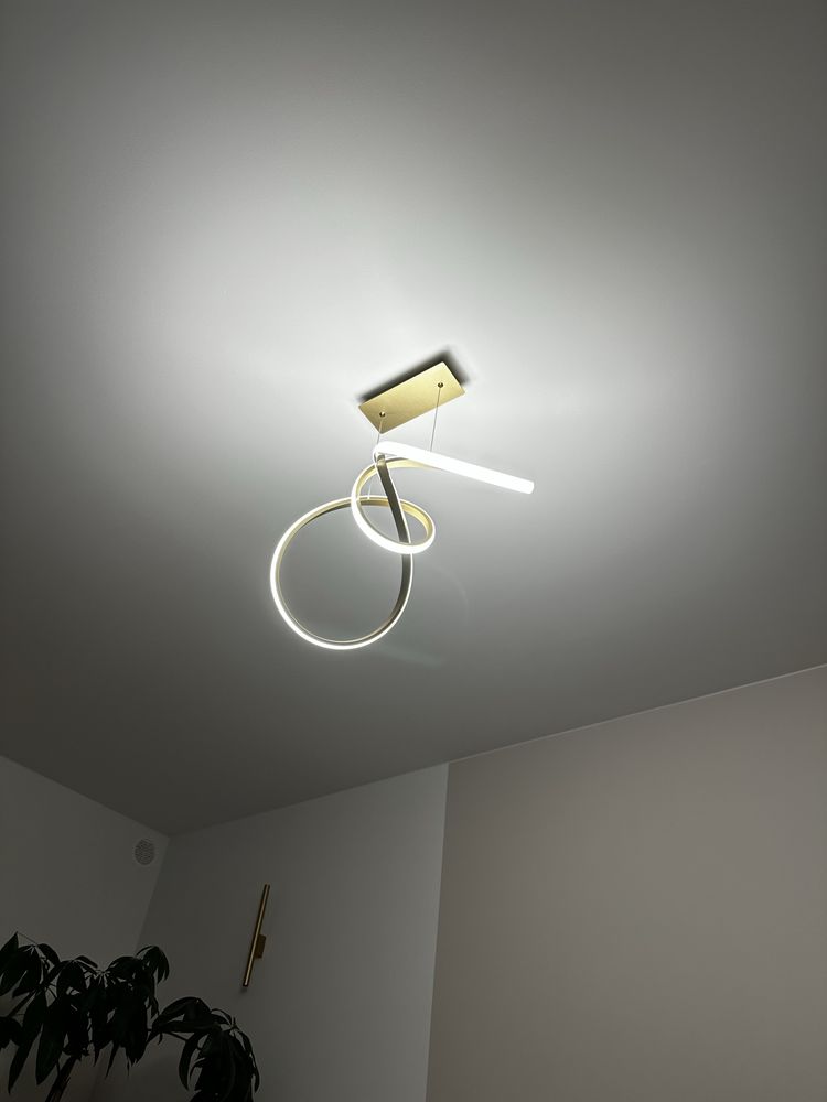 Żyrandol lampa wisząca złota 2700 lm 4000k 48W LED