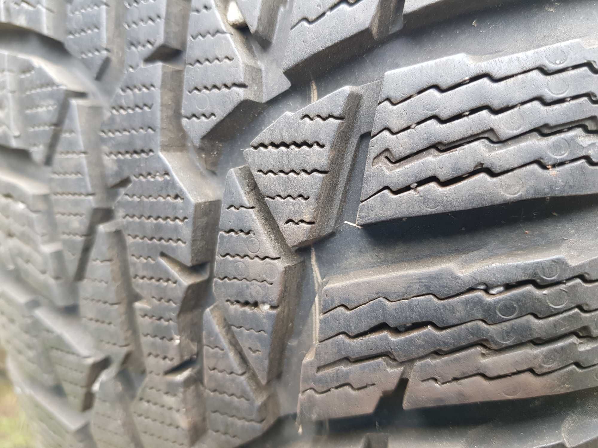 Opony koła felgi Nokian WR D4 195/65/15