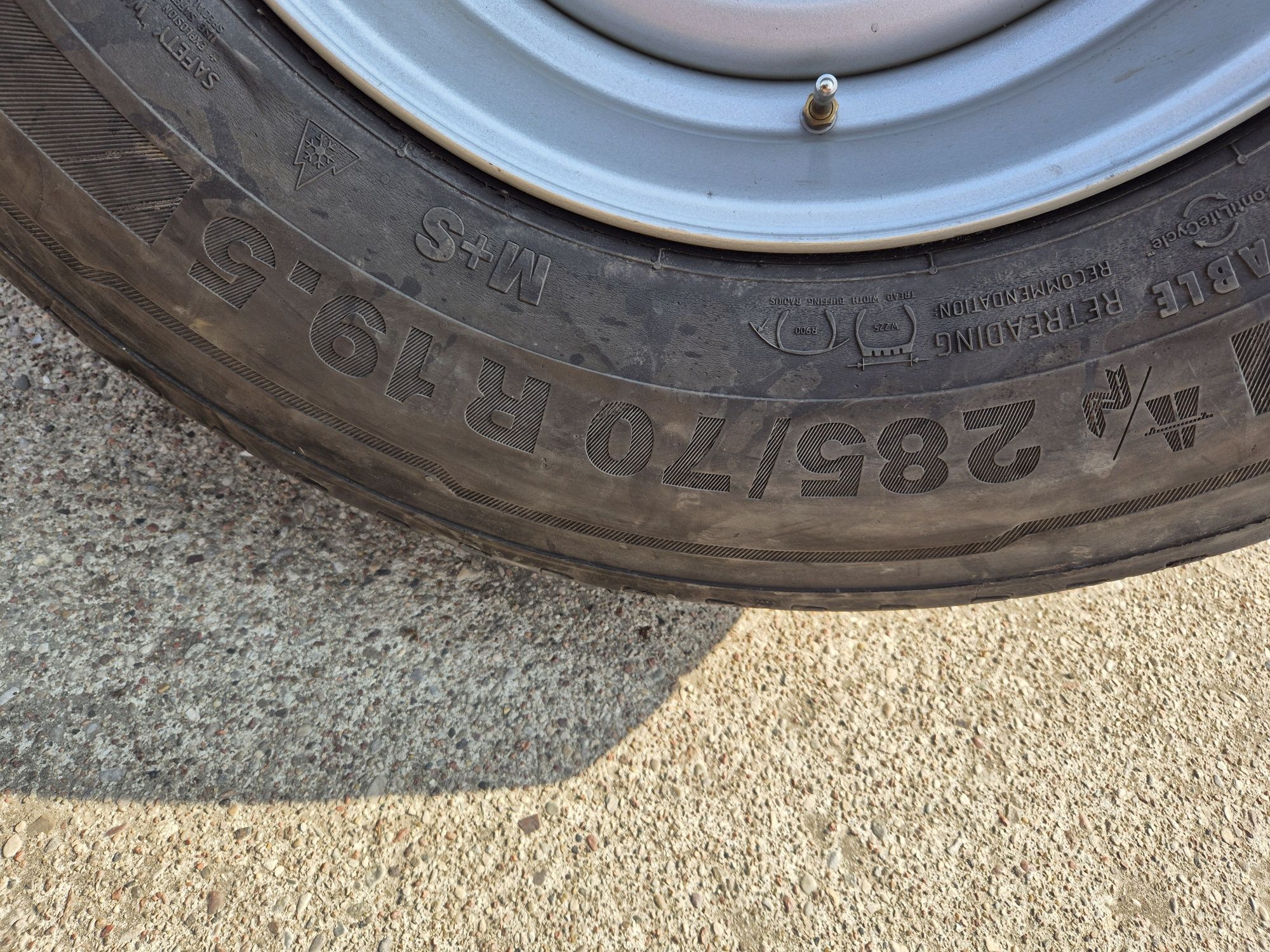 Opony kola 8.25r20 7.50r20 11.5/80-15.3  9.00r20