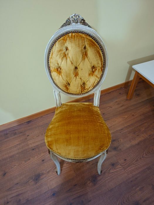 Cadeira estilo Baraco