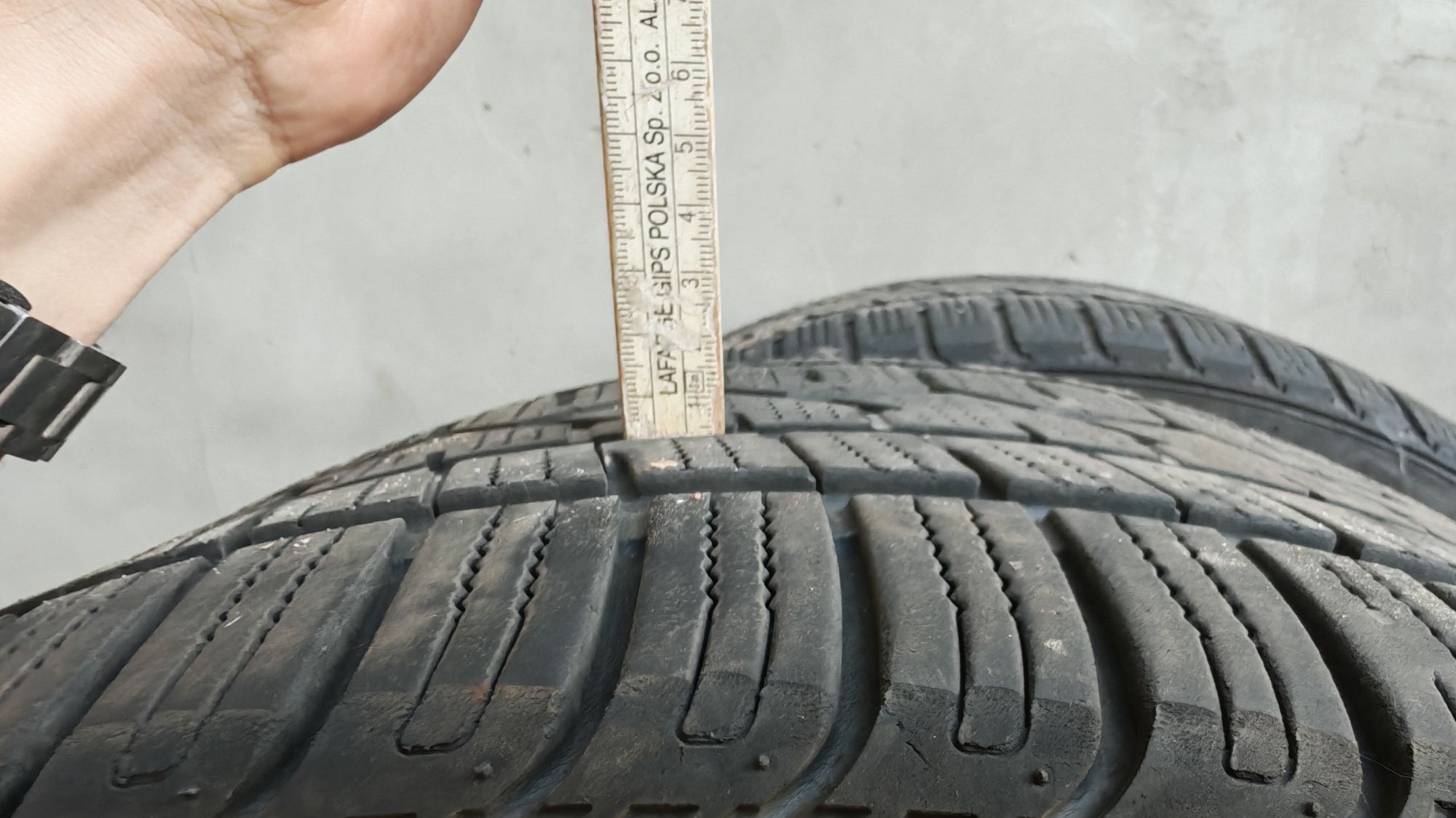 Opony wielosezonowe Toyo Celcius 225/40/18 rok 12/2020