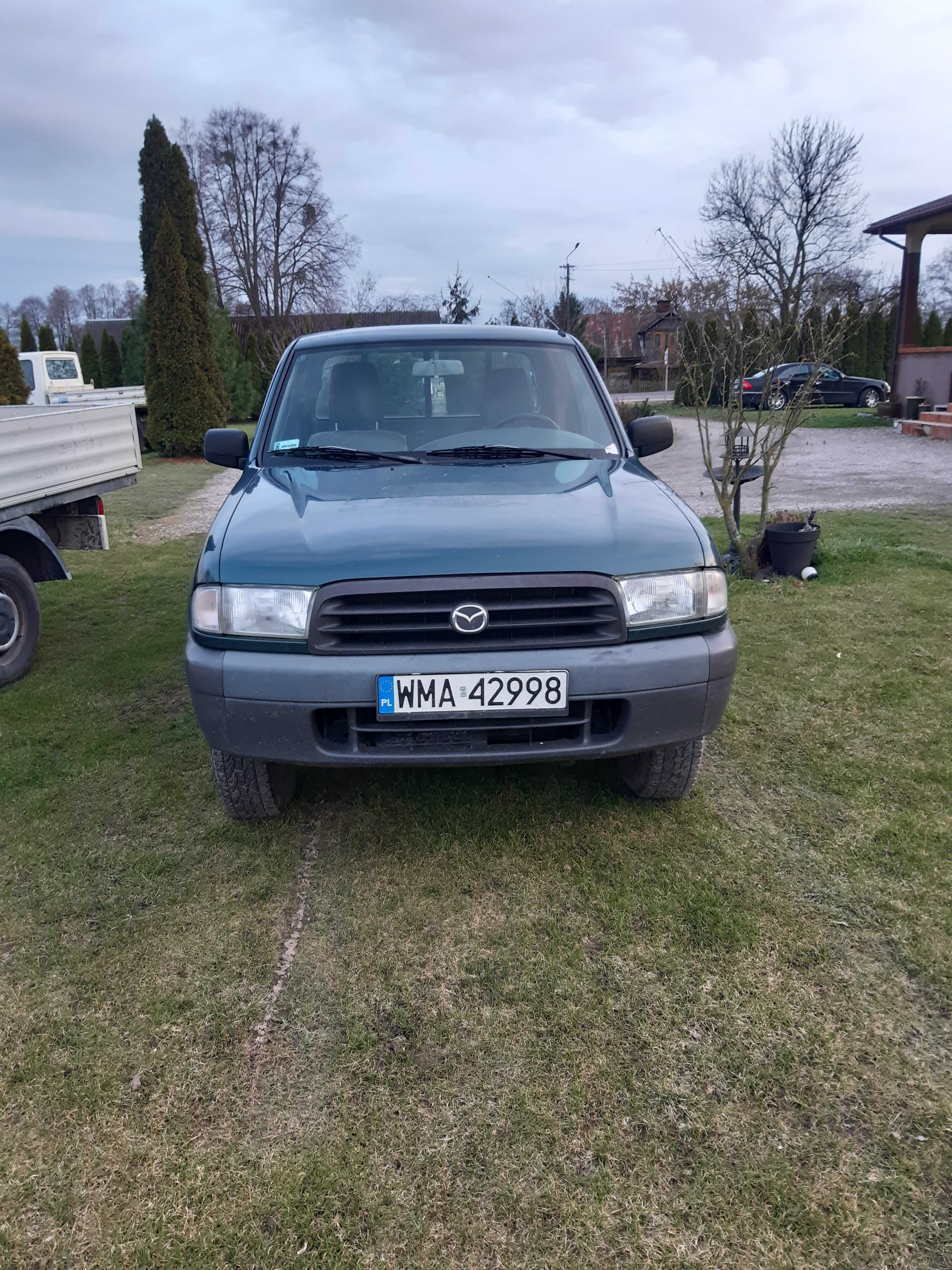 Mazda B2500 pickup 4x4 diesel 109km