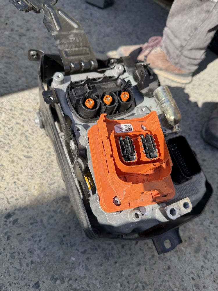Блок EME, инвертор, Bmw g30 330E палагин гибрид