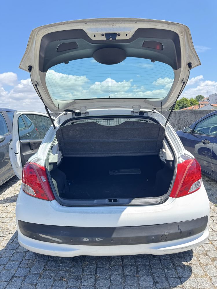 Peugeot 207 1.4 HDI