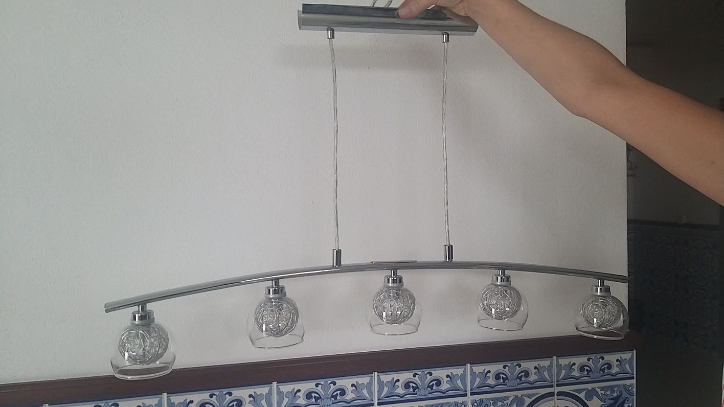 Candeeiro para sala de jantar