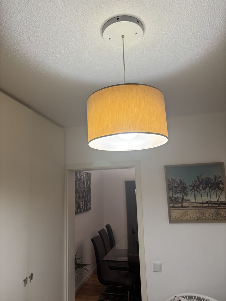4 candieiros sala jantar e de estar e casa de banho
