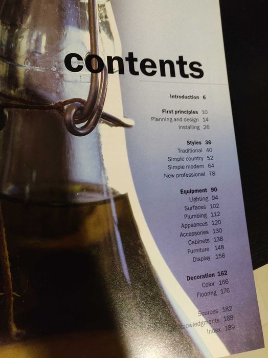 Livro "Kitchens", sobre design de cozinhas