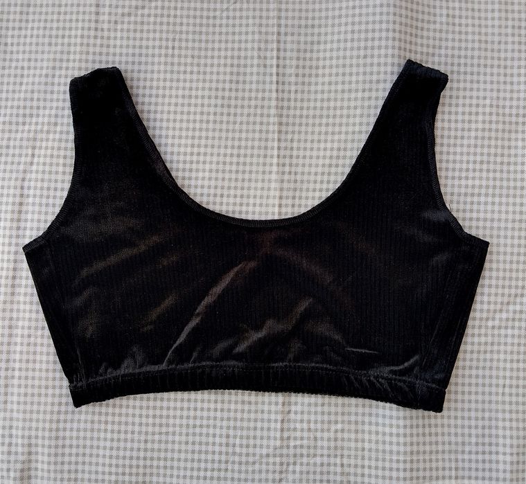 M-L топ чорний з блискучої велюрової тканини