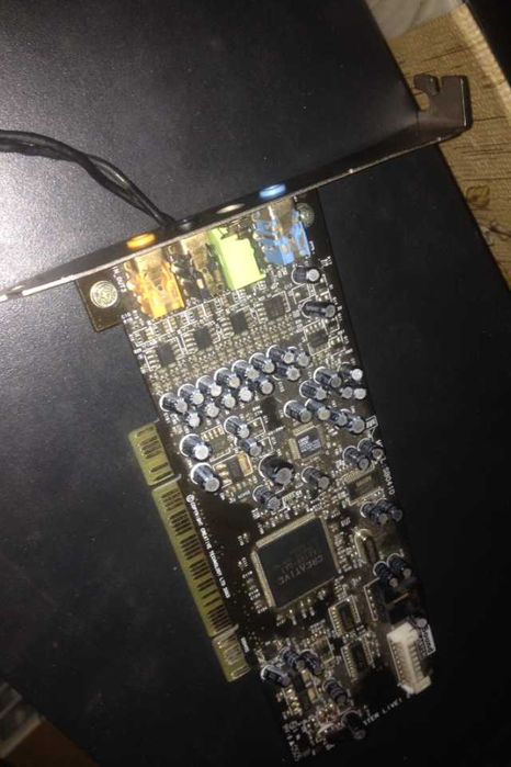 intel e8400     sound blaster sb0410 звукова карта 24 біт