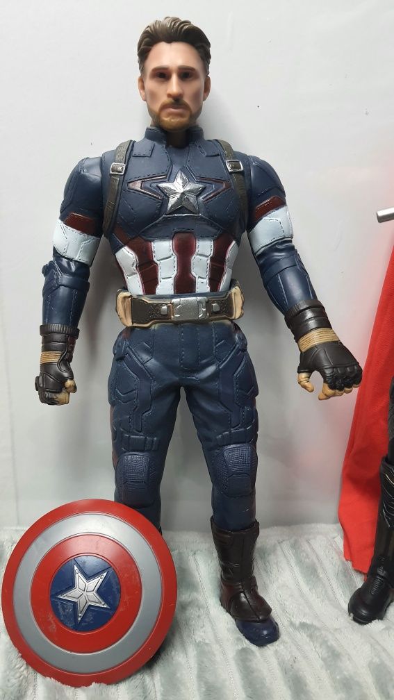 Куклы портретные супергерои Капитан Америка и Тор