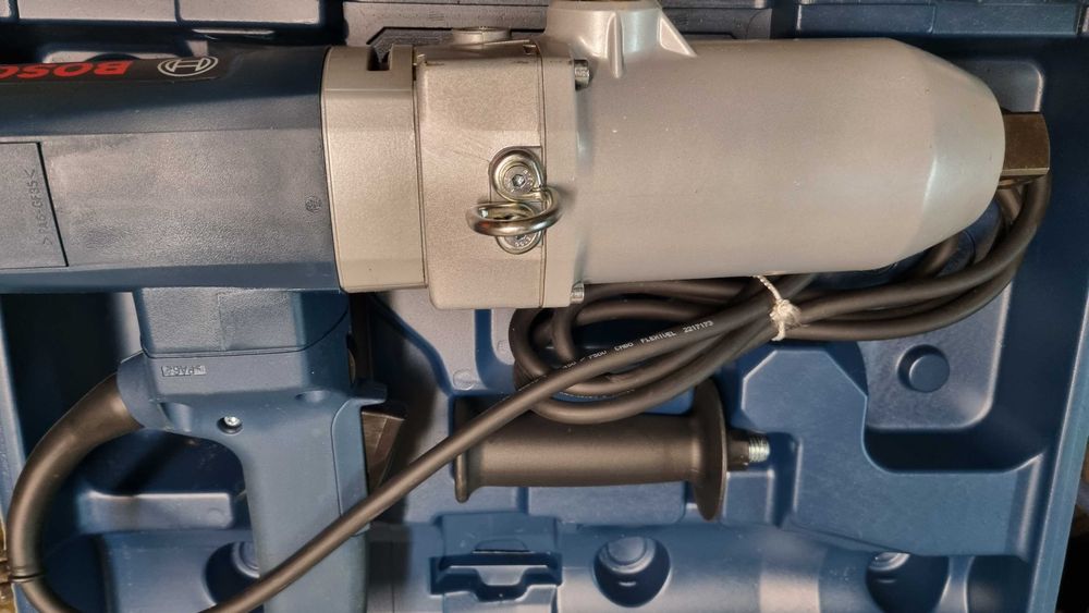 Klucz udarowy Bosch GDS 30 Netto 3000