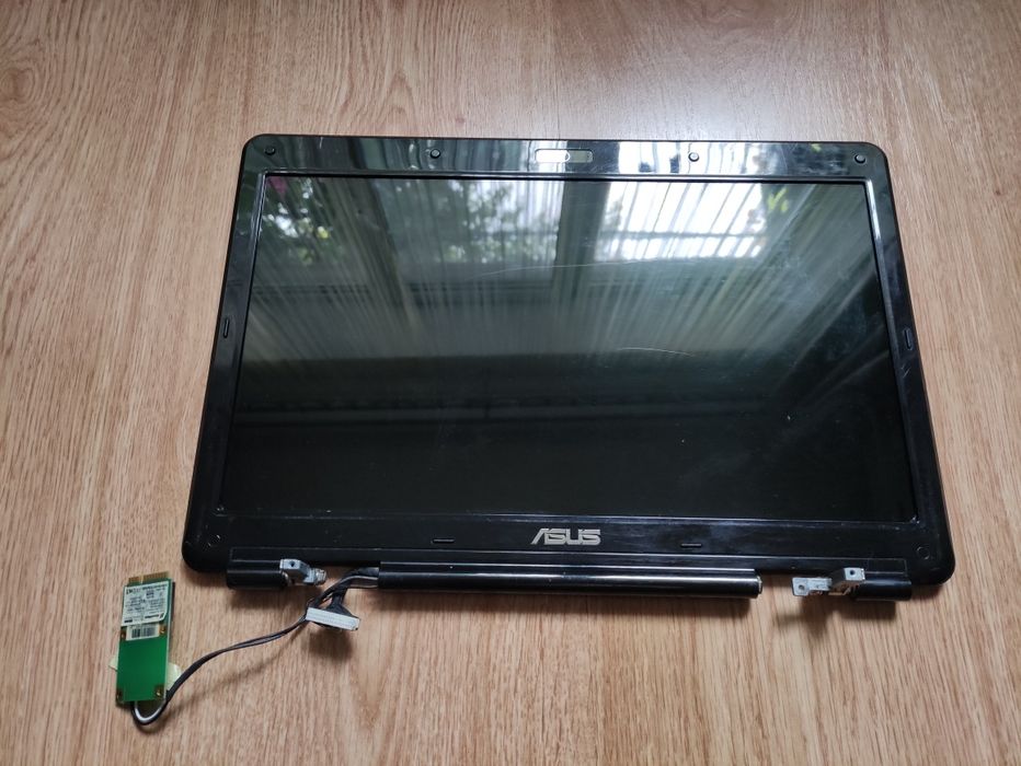 Разборка ноутбука Asus F83T