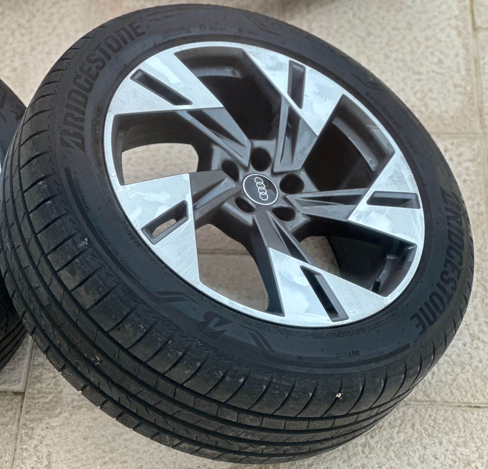 4 Jantes e 4 Pneus originais 20" AUDI / VW / SKODA / SEAT / CUPRA