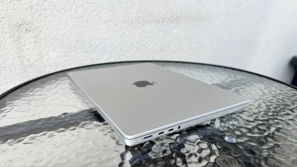 Apple MacBook Pro 14” – M1 Pro / 16 GB / 1 TB SSD – MKGT3ZE/A