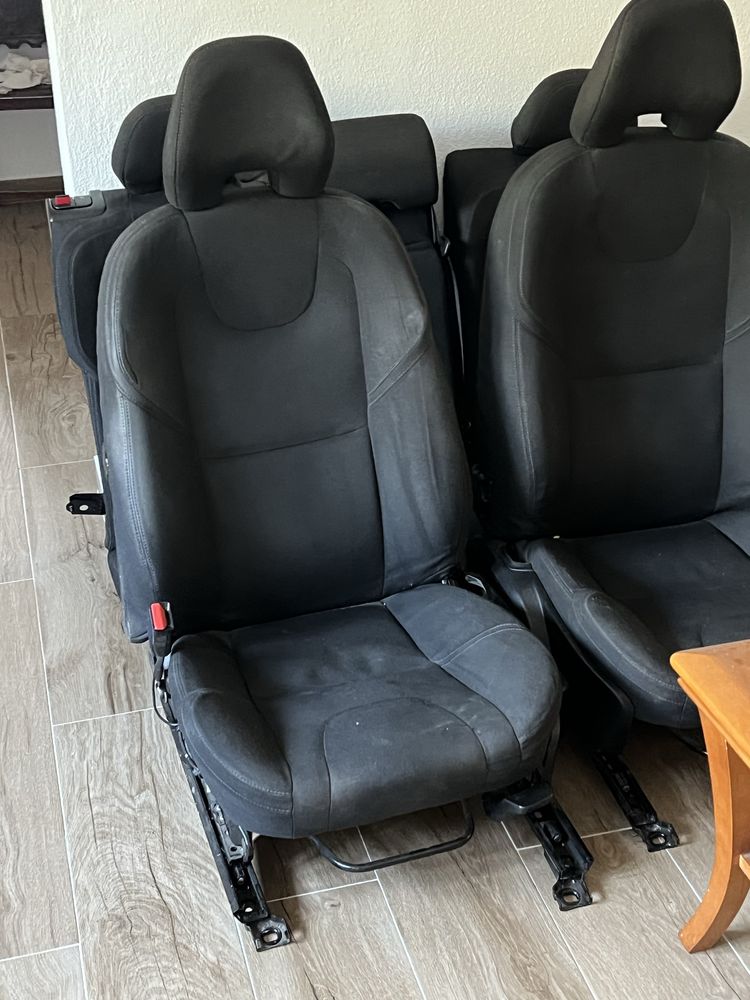 Bancos Volvo V40 Sport 2016