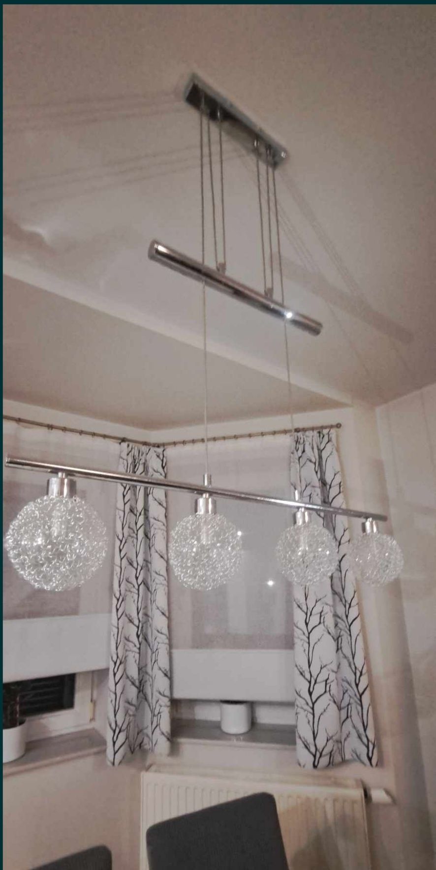 Lampa wisząca do jadalni