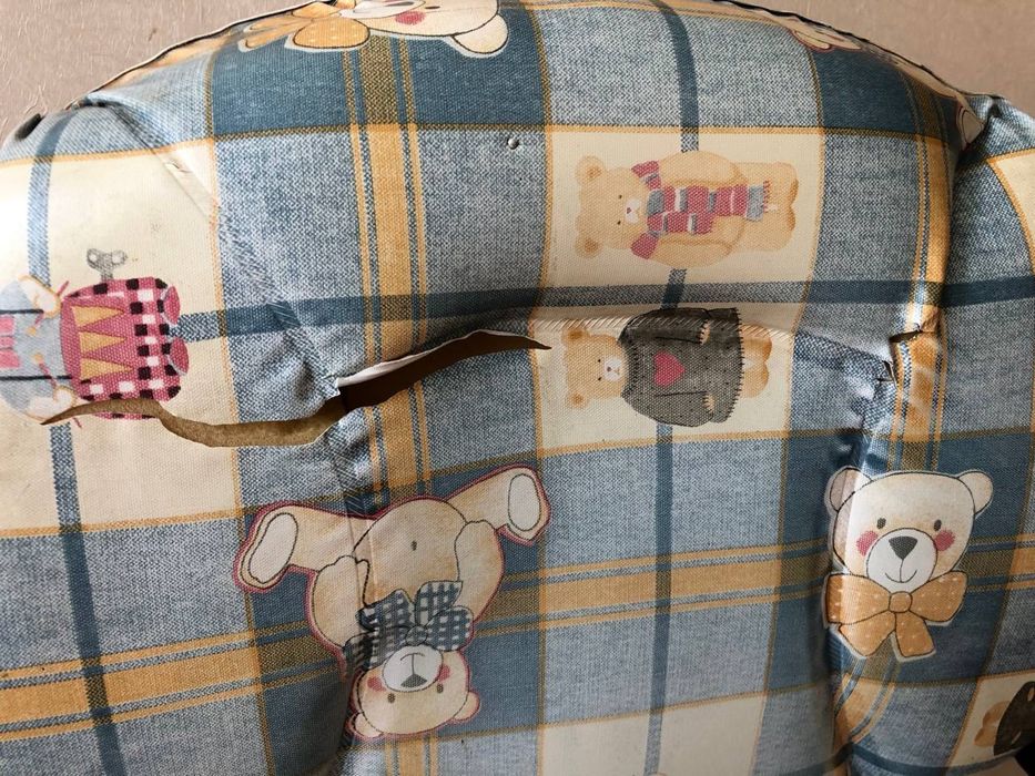 Годувальний стільчик столик