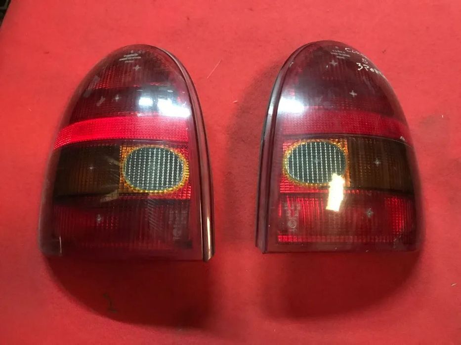 FAROLIM TRASEIRO OPEL CORSA B 3 PORTAS