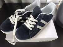 Buty sportowe damskie