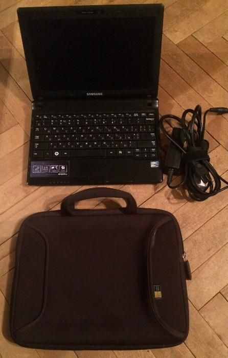 Ноутбук Samsung NP N148 Plus+сумка
