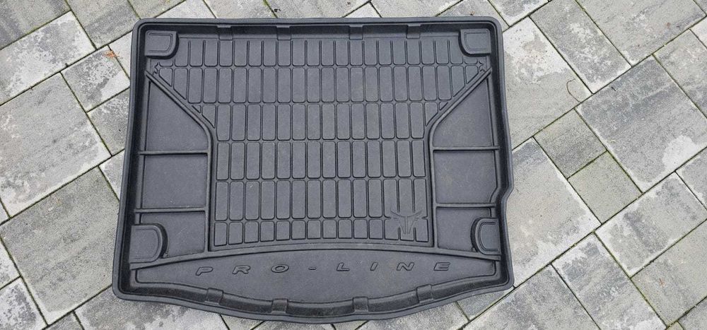 Mata do Bagażnika Ford Focus Mk3 Hatchback