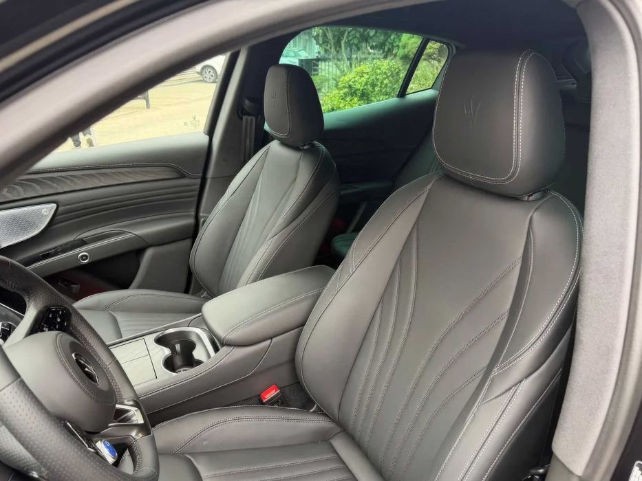 Maserati Grecale      2025