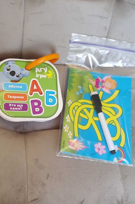 Гра настільна Vladi Toys Абетка Картки на кільці. Карти пиши та стирай