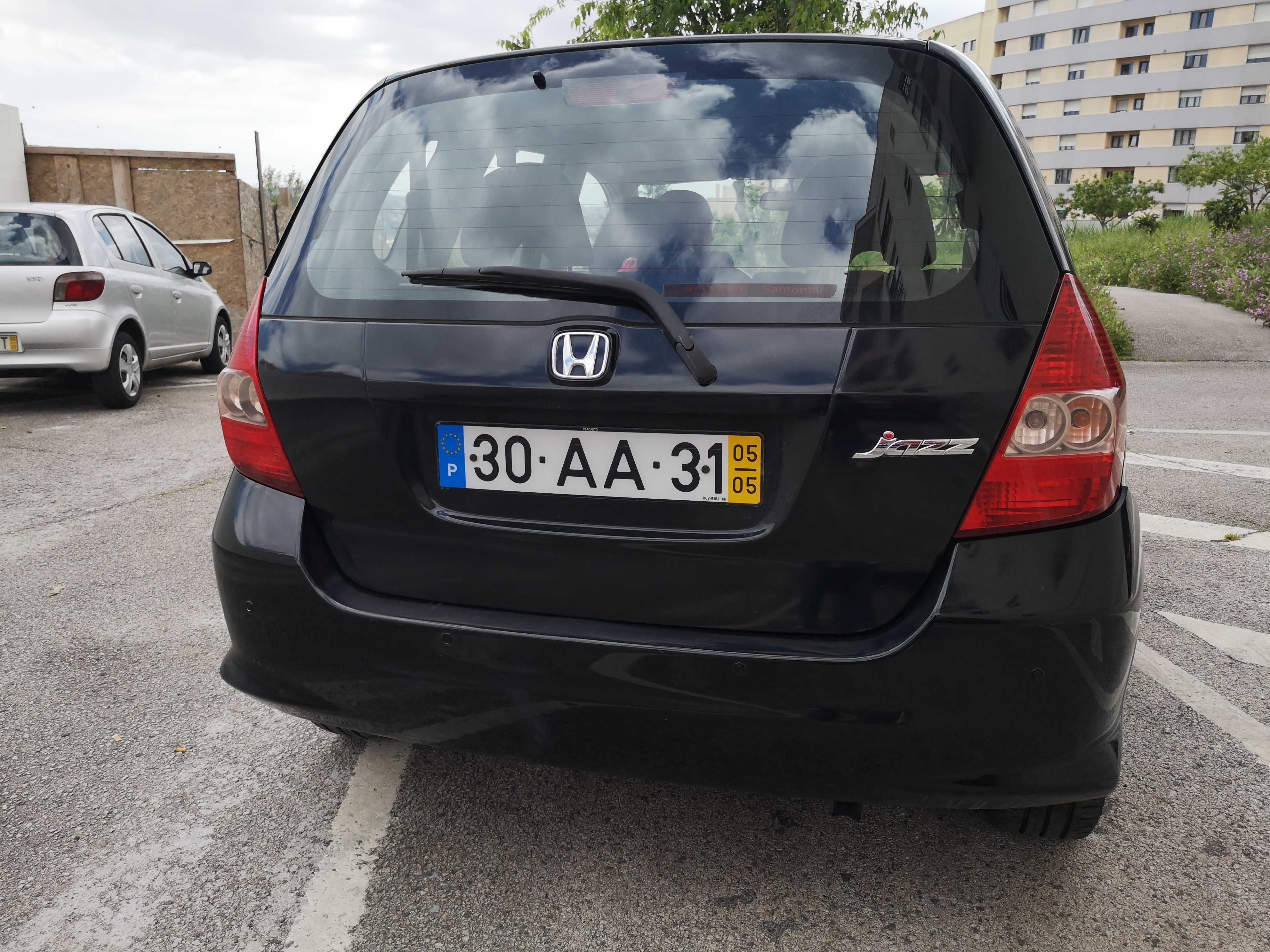 Honda Jazz GPL em ótimo estado, guardado sempre em garagem