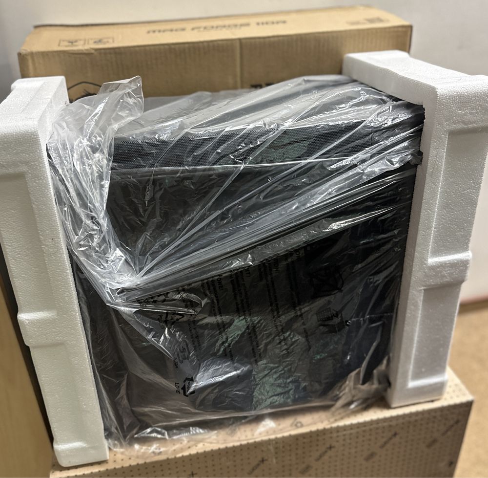 Komputer gamingowy AMD Ryzen 7 3700X - GTX 1660