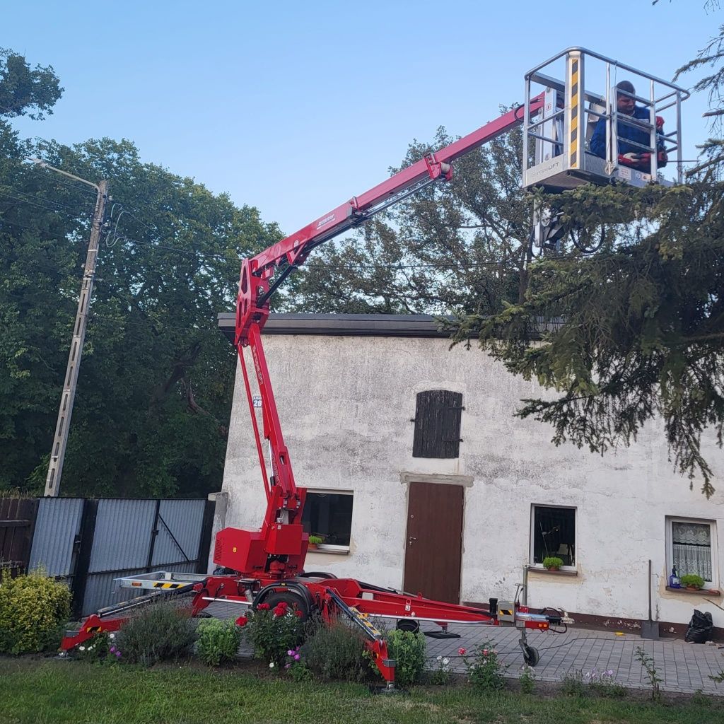 Podnośnik koszowy na przyczepie, wynajem na doby