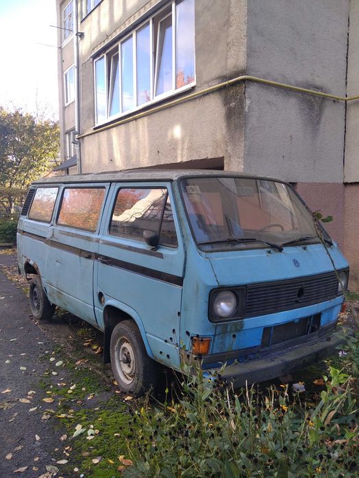 Продам машину не на ходу