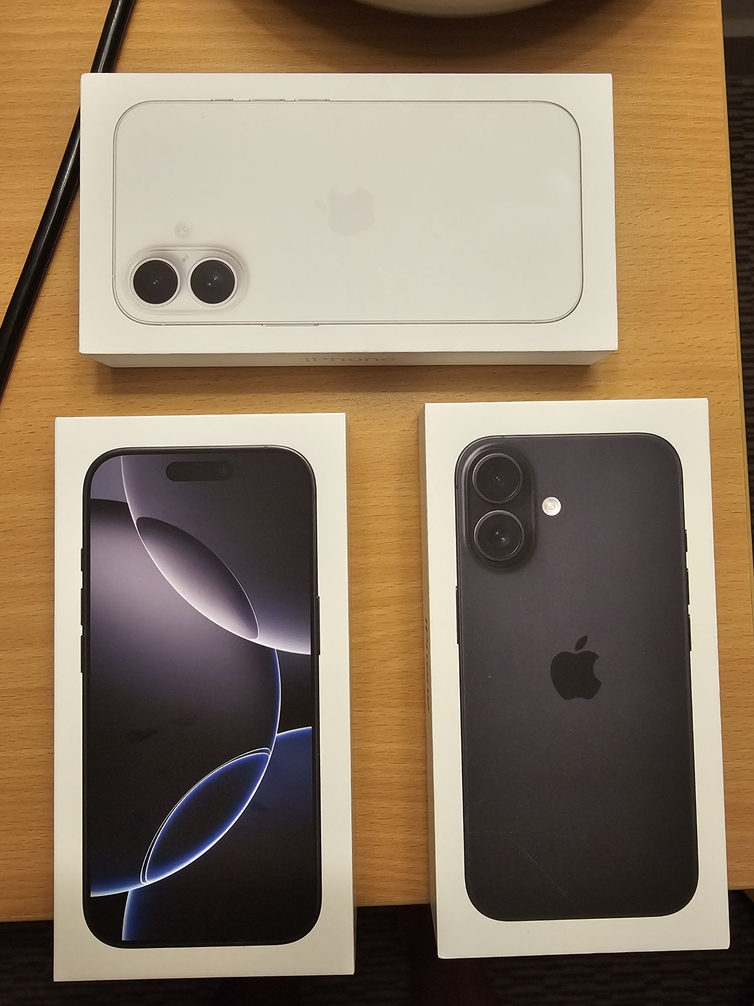 iPhone 16 White 256 GB - Nowy! Bez Sim Locka!