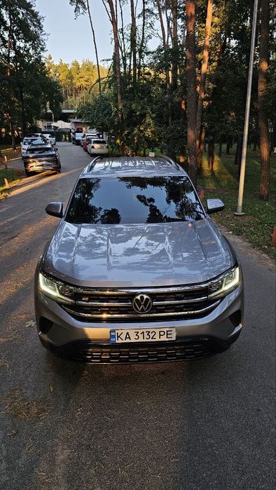Продам авто VW Atlas 22