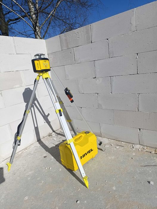 Niwelator laserowy Nigel nl520- 130 zł doba