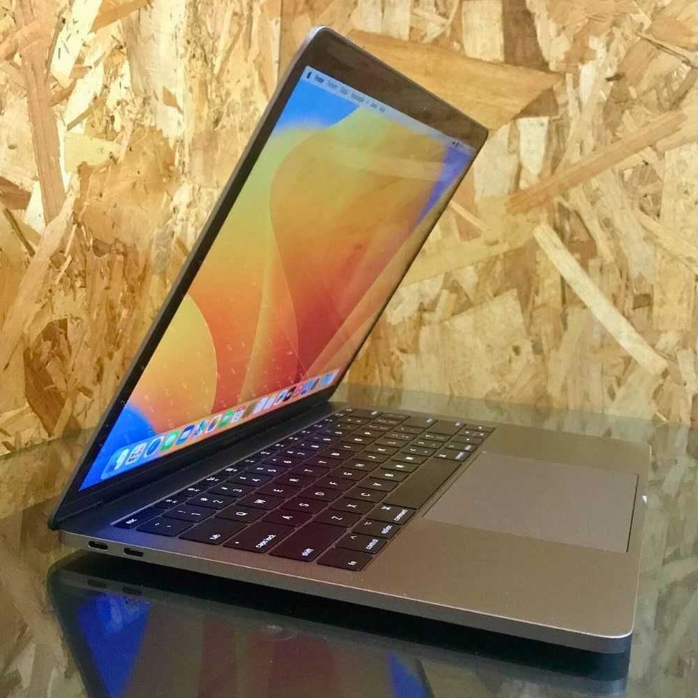 MacBook Pro 13, Processador i5, 250GB SSD, 8GB RAM, GARANTIA