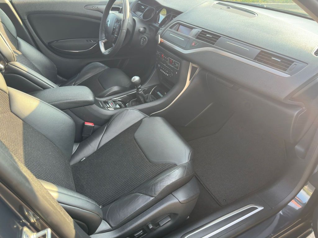 Citroen C5 Exclusive 2.0 HDI 140 KM 2009r.