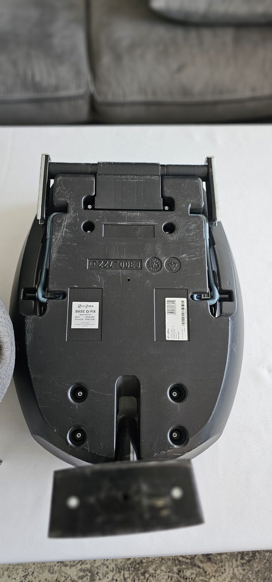 Fotelik Cybex i baza q-fix isofix + Fisher price i huśtawka  tygrysek