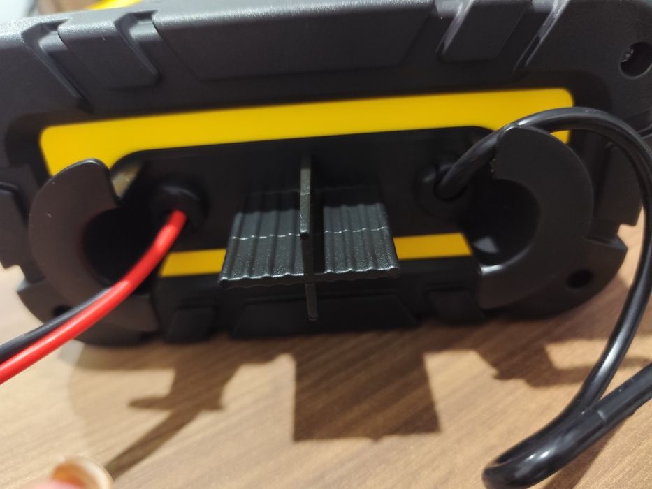 Импульсное зарядное устройство E-Fast TK-1200 12V20A/24V10A