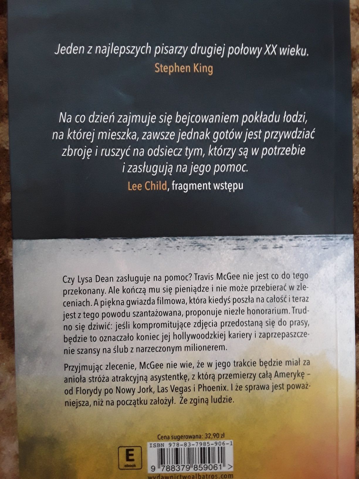 Przebiegła i ruda John D MacDonald