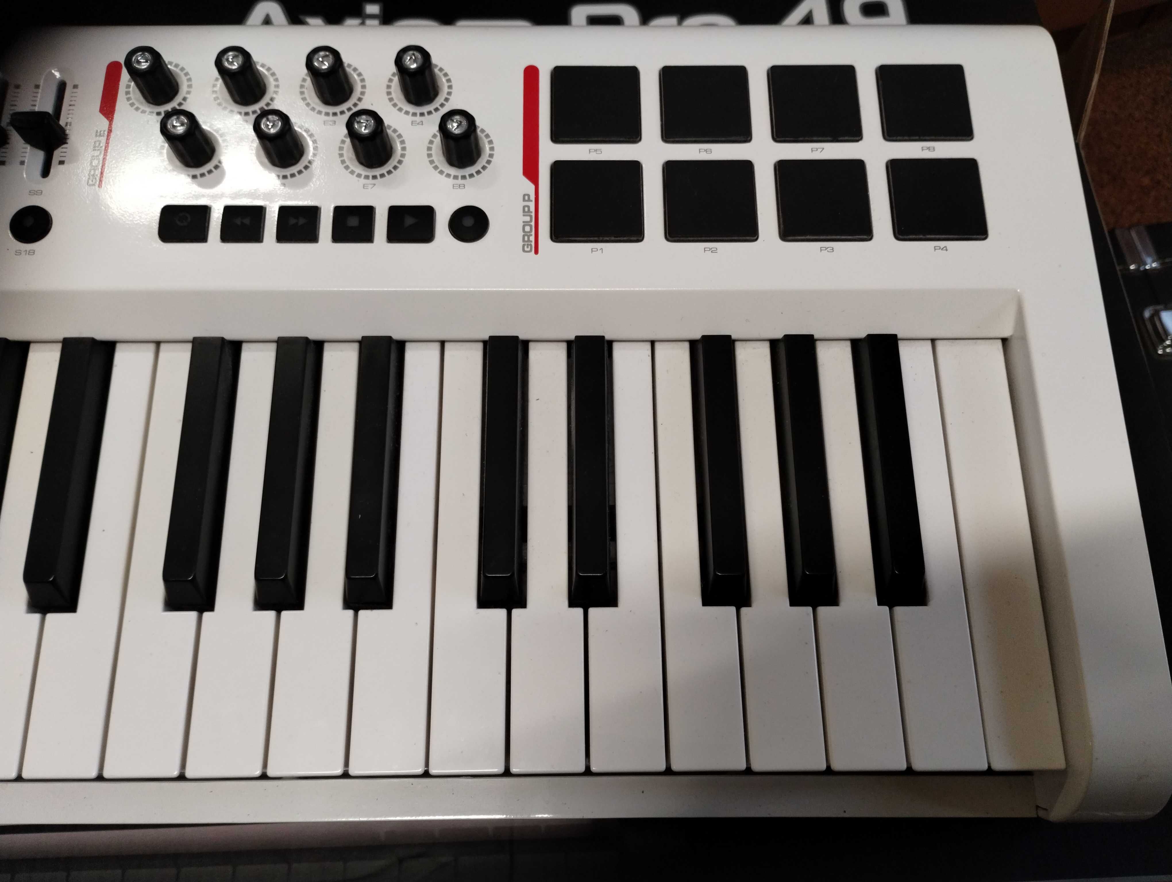 M-Audio Axiom 49 PRO