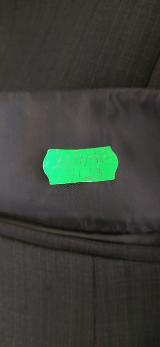 Garnitur męski trzyczęściowy