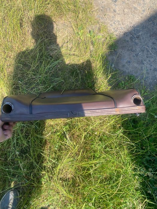 Сидіння мʼягкі сидіння та спинки