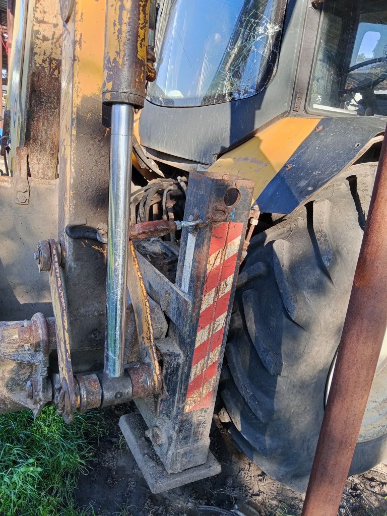 Продам Экскаватор погрузчик МТЗ 82 ,ДЕМ,114